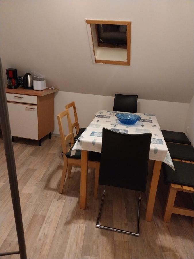 2 Zimmer Ferien & Monteur Wohnung Dg Riedstadt Exterior photo